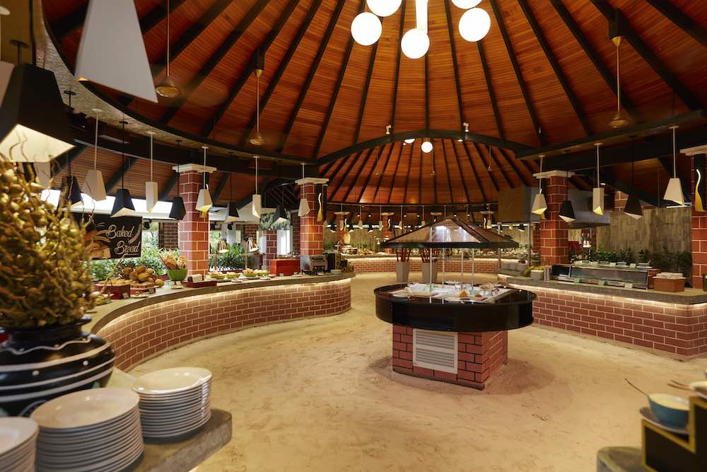 Iru Restaurant at Sun Siyam Iru Fushi thumbnail 2